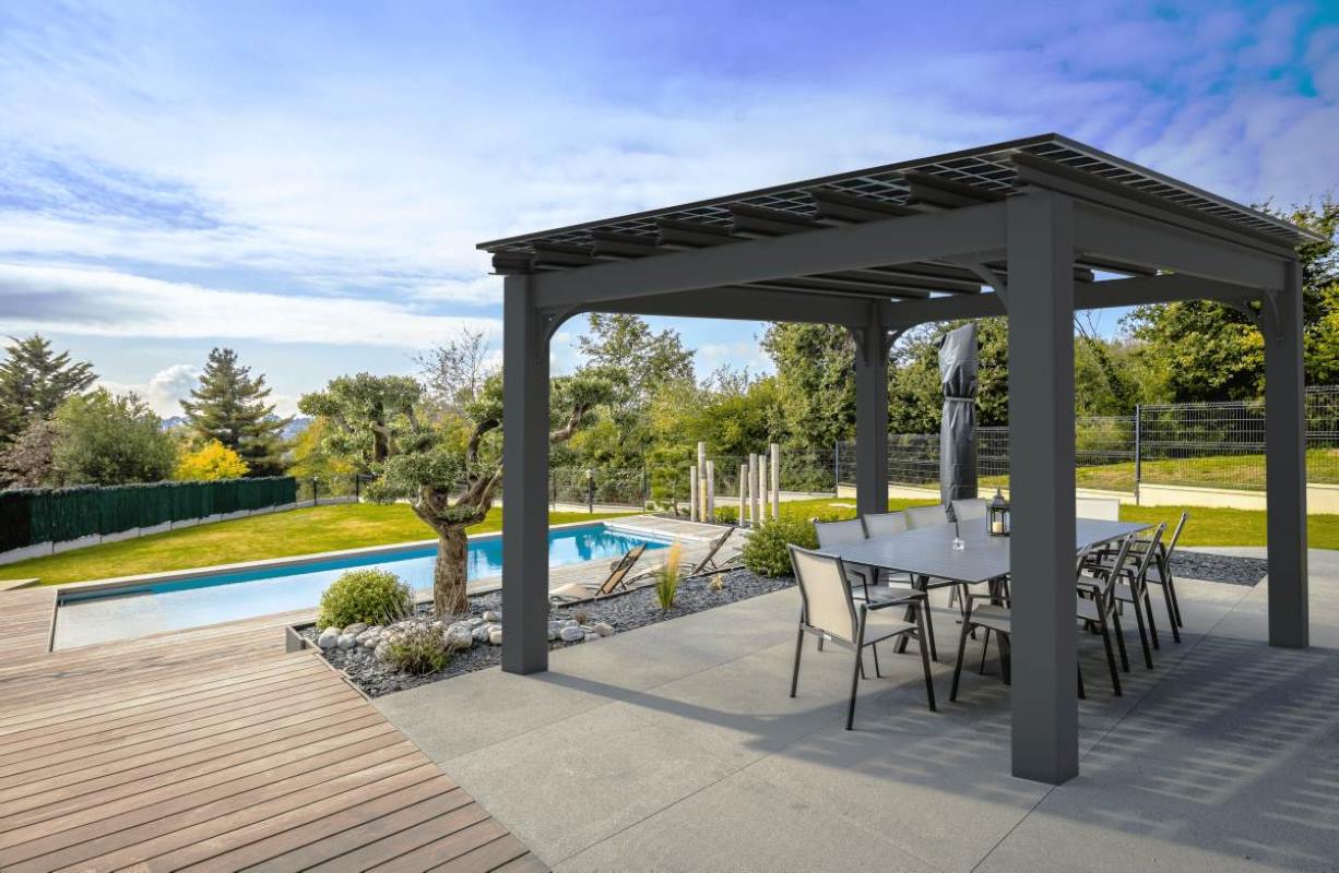 pergola solaire jardin